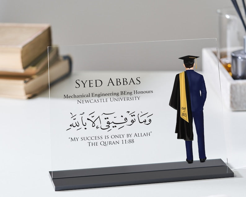 Customized Boys Graduation Plaque