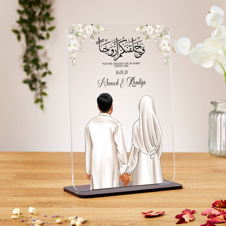 Acrylic couple Weeding Photo Stand – Perfect Gift for Couples